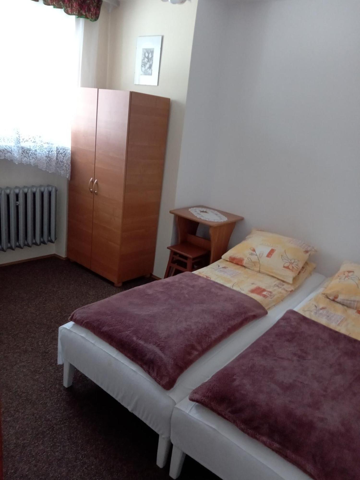 Pod Swierkami Białka Esterno foto